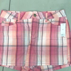 NWT - women’s shorts